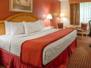 Best Western Center Inn Вірджинія-Біч Номер фото